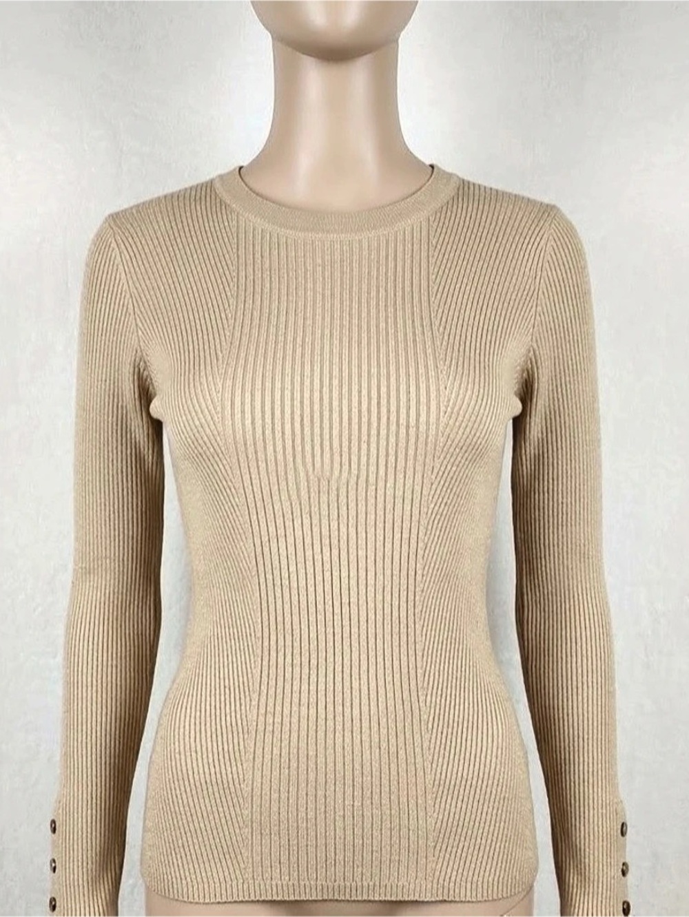 Ribbed Crew Neck Sweater in beige Like New
